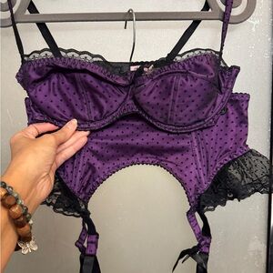 Agent Provocateur Jesse set Purple Satin Polka-Dot Bra with garter L